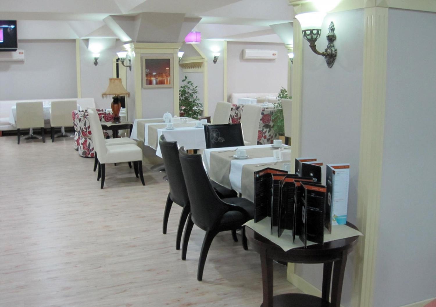 Otel Ambassador Almatı