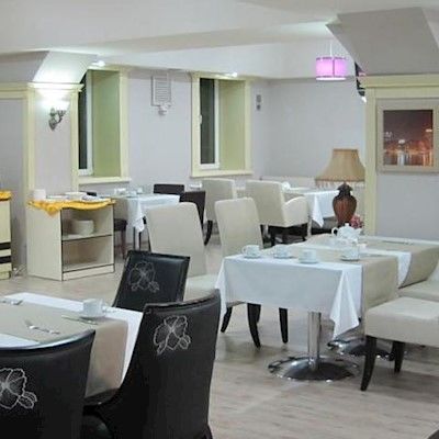 Ambassador 3* Almatı